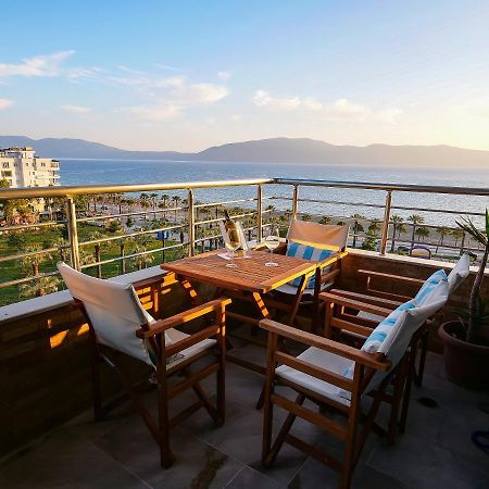Sea Side Apartment Vlorë Exterior foto